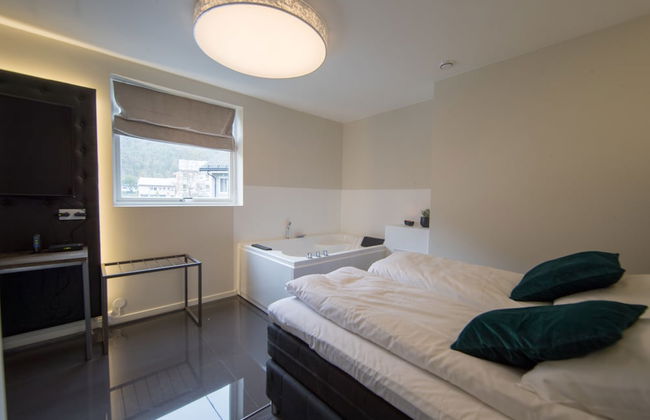 Svartisen Apartments - Photo 8