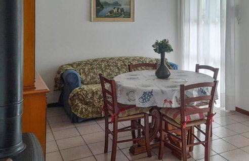 Lovely Home In Arnasco With Wifi - Photo 3