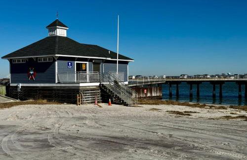 Luxury Beachside Vacation Getaway - OceanView, Movie Theatre, Mini Golf - Foto 49