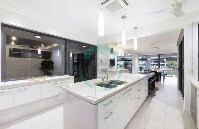 ZENLUX INFINITY - 4BR with Private Pool - Foto 14