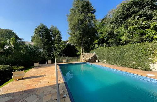 Casa Espaçosa e Tranquila - Granja Viana - Foto 21