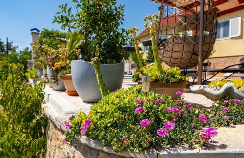 MY DALMATIA - Villa Sucic with private pool and mountain view - Foto 44