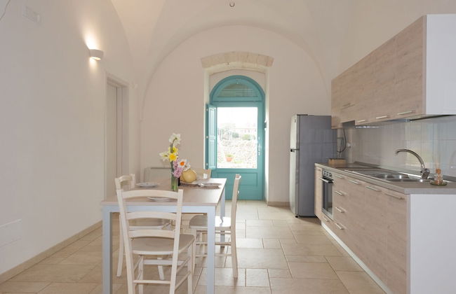 Trulli-style Chalet Near Forest Walks - Photo 10