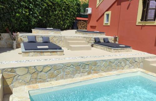 GKK House private swimming pool luxury house - Foto 9