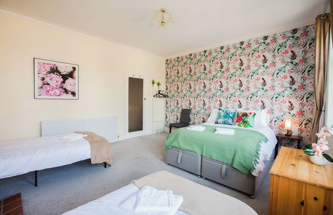 Comfy Kingston Central Garden House & Free Parking - Foto 14