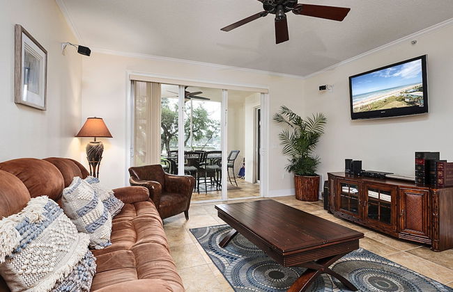 Palm Coast Resort by Distinctive Beach Rentals - Photo 24