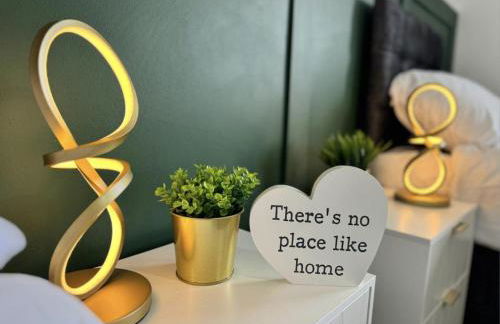 Sleeps 8 3 BED Parking NEC JLR NIA Airport - Foto 12