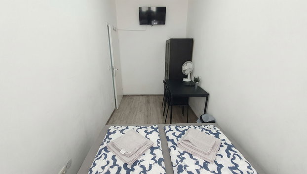 Enkplatz U3- Affordable 5BR shared Apt. - Foto 3, Zimmer