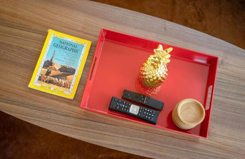 #StayinMyDistrict Modern Mid-Century Retreat - Foto 7