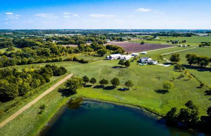 Lodge One with Scenic View - Foto 1