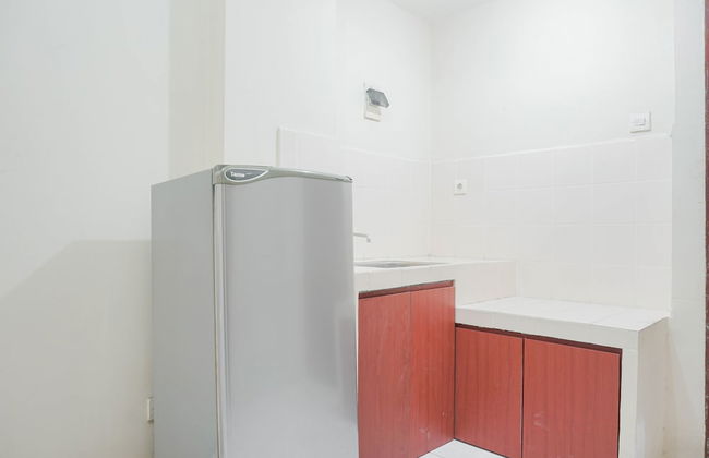 Comfortable And Combined 3Br At City Park Apartment - Photo 9