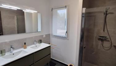 Gîte les Bret'Zen - Foto 5, Shower