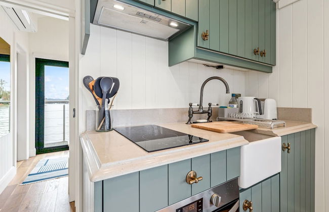 Ondine Houseboat on the Thames - From 160 Per Night - Foto 12