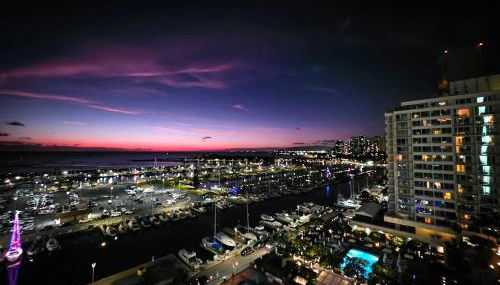 Ilikai Hotel Condo with Kitchen and Ocean View - Foto 2
