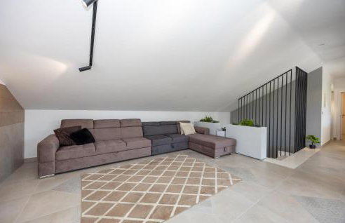 Lovely Home In Ostrvica - Photo 26