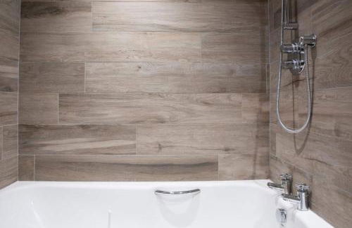 Charming Cottage for 10 in Heart of South Downs - Foto 48