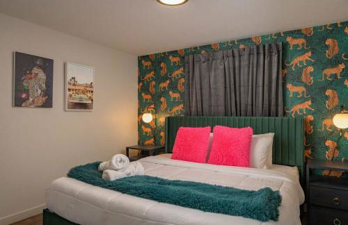 Huge Hot Tub, Theater Room, Family Friendly Oasis - Foto 40