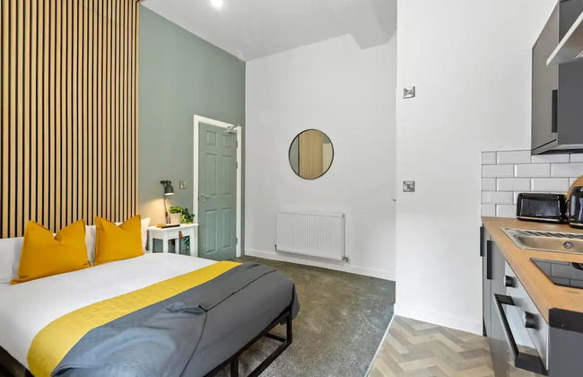 Studio 2 in Nottingham - Photo 7