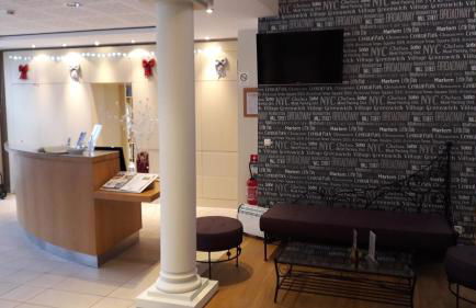 HOTEL CERISE - LES SOURCES Luxeuil-les-Bains - Foto 35