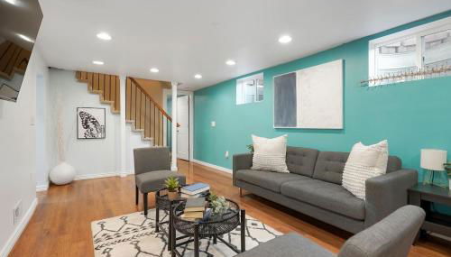 Arvada home w hot tub & BBQ - Photo 3