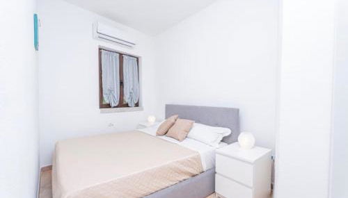 Porto Taverna, a pochi passi dalla Spiaggia di Porto Taverna - Foto 5