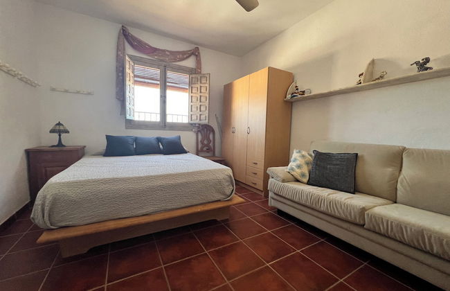 Cd-2102 · Three Bedroom Townhouse - Photo 16