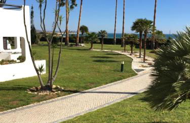 Apartamento Pé na Areia, Clube Nautilus, Porches - Foto 1