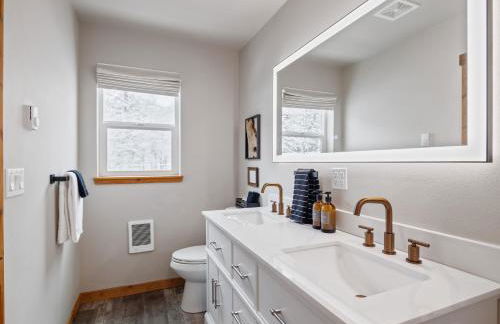 Rainier Spa Cabin 7 Minutes to Park - Foto 17