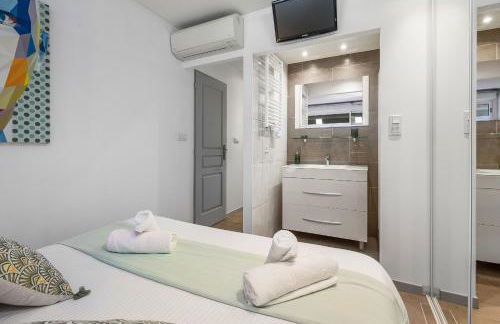 Le Sixty9 - Appartement luxe - terrasse - Parking - Port Ambonne Village Naturiste - Photo 11