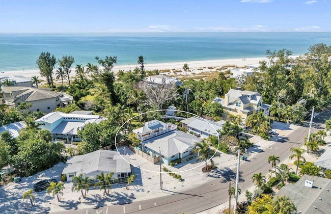 The Lady Fish 3 Bedroom Home by RedAwning - Photo 47