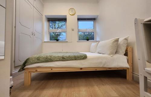 St 6 - 2 min Walk from Tube Cozy Studio Apartment - Foto 3