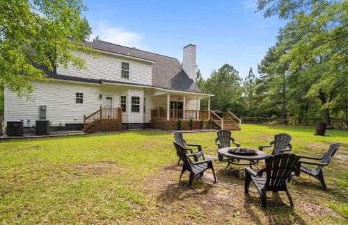 Grandma's Farm on 6 acres with Lighted Barn and River Access - Foto 73