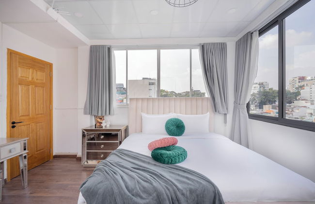 SAZI Church View Home - Free Nails/HairWash - Photo 62