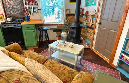 Kataluma Inn, Sandpoint, Idaho - Entire Cozy Cabin, Pet Friendly - Photo 18