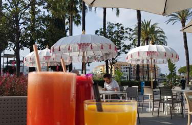 Marbella Holiday & Golf Garden Apartment - Photo 29