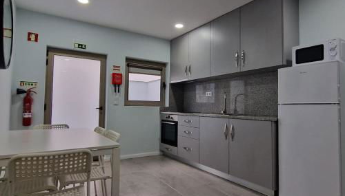 Casa de Férias_As Oliveiras III - Foto 5, stove, dishwasher, pet friendly, minibar