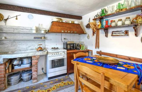 3 Bedroom Cozy Home In Lumarzo - Foto 3