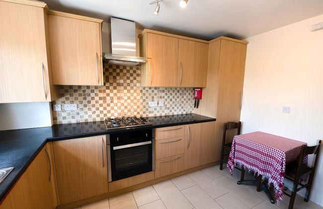 Immaculate 2-bed Apartment in Isleworth by River - Foto 10