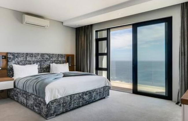 Luxurious Holiday Villa w Views Pool Jacuzzi Halo Villa - Photo 16