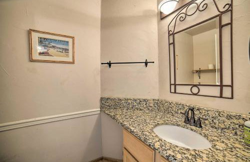 Beautiful Wine Country Home w/ Hot Tub & Lake View - Foto 16