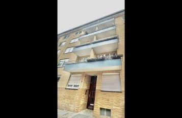 Cozy apartment city nightlife - Foto 15