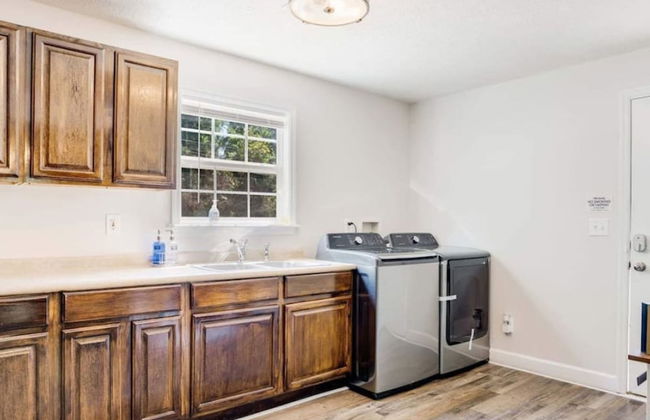 Cozy Oasis of Downtown Clarksville - Foto 6