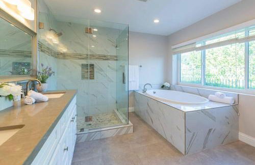 Luxury Pool Home in Glendora Foothills Retreat - Photo 58