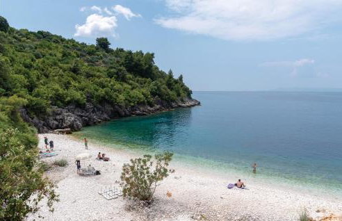 Nice Apartment In Racisce With Wifi - Foto 21