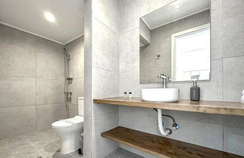 Lovely Home In Vasilika Evia - Foto 29