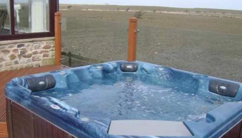 Cottage - Sleeps 5 - Hot Tub - Garden - Parking - Foto 3