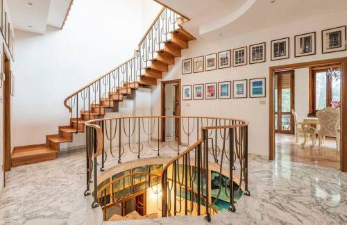 Majestic Villa in Hills of Florence with Gardens Gym Jacuzzi and Sauna - Foto 65