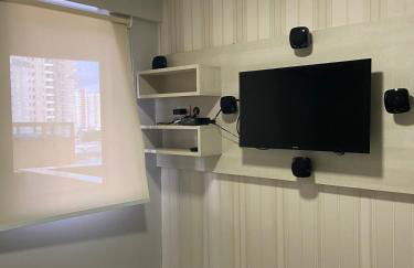 Lindo flat no Number One - Ponta Dareia com serviço de limpeza diaria - Foto 11