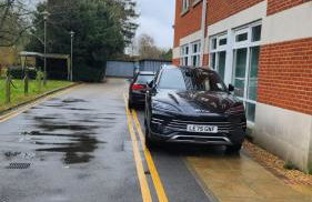 Modern 1BR - 20 minutes to Heathrow - Parking - Foto 58