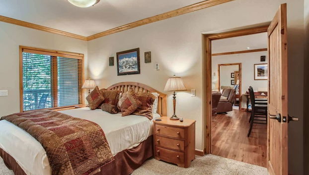 Luxury Ski-in/ski-out - Blocks From Downtown - Foto 3, Habitación